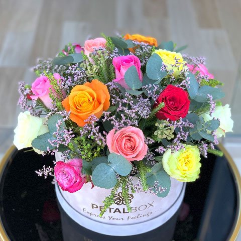 Pretty-Mix-Roses-Box