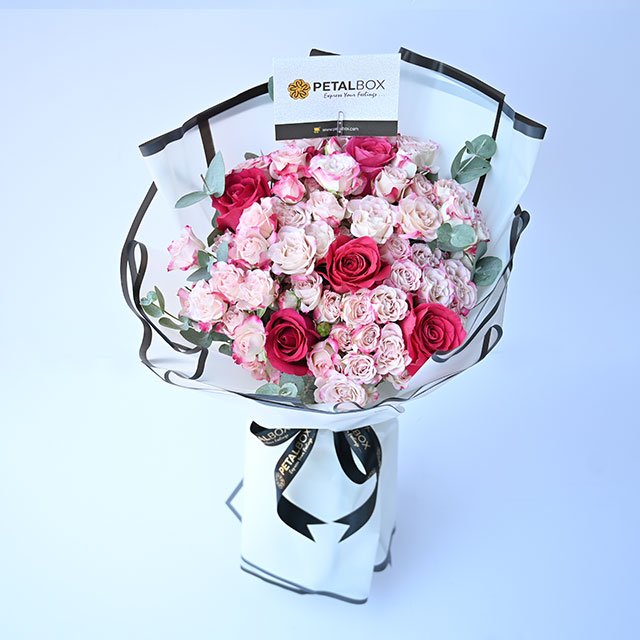 Fuchsia-Elegance-Bouquet