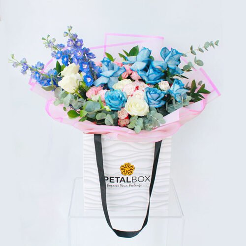 Blushing-Blue-Bouquet