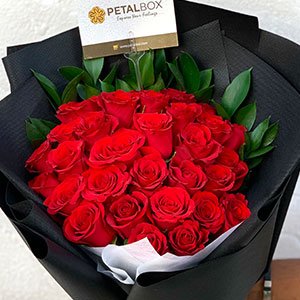 red-roses