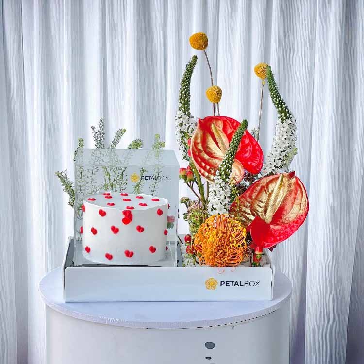 Ultimate Floral & Cake