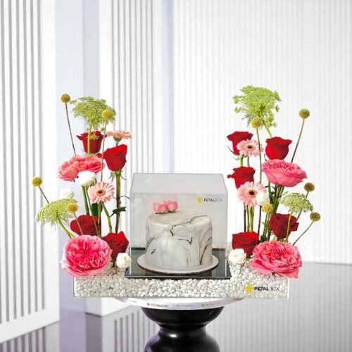 Combo Cake and Flower Delivery to dubai and abu dhabi