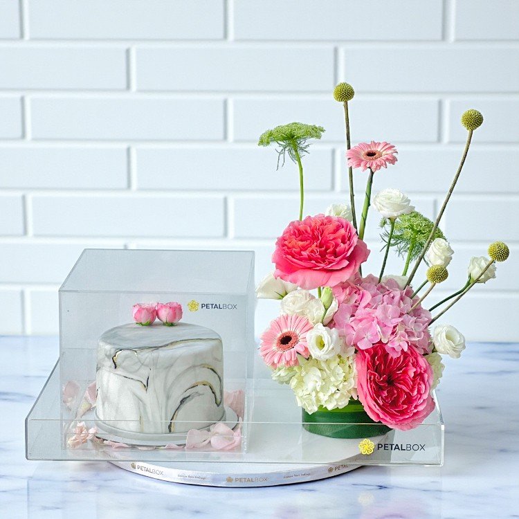 Sweet Bloom Moments