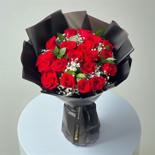 Fresh Red Roses Bouquet